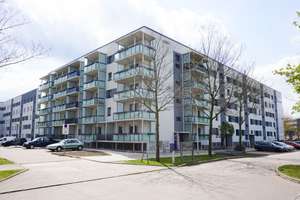 Sonnige Wohnung mit großem Balkon lädt zum Entspannen ein. – Scharnhorstring 14, 39130 Neu Olvenstedt, Magdeburg – Vorschaubild 18