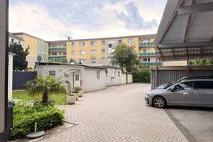 Solides Mehrfamilienhaus mit zusätzlichem Ausbaupotenzial, Garagen und Photovoltaikanlage – Die vollständige Adresse der Immobilie erhältst du vom Anbieter., 45326 Altenessen-Süd, Essen – Vorschaubild 3