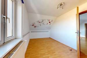 Großzügiges Einfamilienhaus in Naumburg mit Kamin I Weitblick ins Grüne I Mehrgenerationswohnen – Die vollständige Adresse der Immobilie erhältst du vom Anbieter., 6618 Naumburg (Saale) – Vorschaubild 11