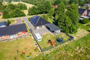 Wohnen auf einer Ebene – Energieeffizienter Bungalow (A+) auf 1.000 m² Grundstück – Leer (Kreis) – Vorschaubild 19