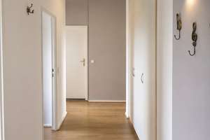 Hochwertig modernisierte 3-Zimmer-Wohnung mit Westbalkon und Weitblick - maklerfrei – Die vollständige Adresse der Immobilie erhältst du vom Anbieter., 12351 Gropiusstadt, Berlin – Vorschaubild 11