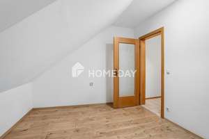Bezugsfrei! Attraktive 4-Zimmer-Wohnung mit 2 Balkonen und EBK in Ingolstadt
 – Die vollständige Adresse der Immobilie erhältst du vom Anbieter., 85049 Friedrichshofen-Hollerstauden, Ingolstadt – Vorschaubild 16