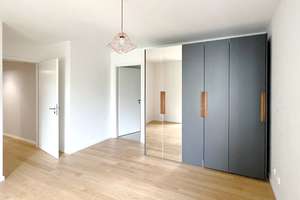 Moderne 3-Zimmer-Wohnung in München-Bogenhausen – Barrierefrei mit Loggia, EBK & Tiefgarage – Die vollständige Adresse der Immobilie erhältst du vom Anbieter., 81677 Parkstadt, München – Vorschaubild 8