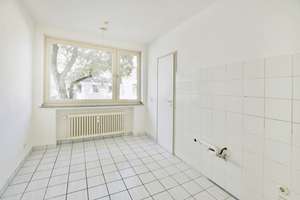 Wohnen in der Kölner Südstadt: Großzügige 3-Zimmer-Wohnung mit Balkon am Volksgarten – 50677 Neustadt/Süd, Köln – Vorschaubild 14