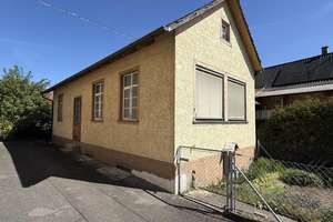 Wohnhaus mit Werkstattgebäude in Eigeltingen  – Die vollständige Adresse der Immobilie erhältst du vom Anbieter., 78253 Eigeltingen – Vorschaubild 9