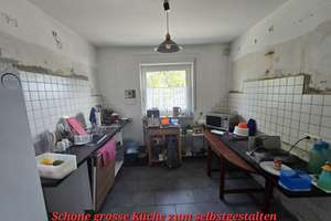 Schöne geräumige 4-Zimmer-Wohnung mit Balkon im 1.OG in Friedrichsdorf-Seulberg zu vermieten  – Die vollständige Adresse der Immobilie erhältst du vom Anbieter., 61381 Friedrichsdorf – Vorschaubild 12