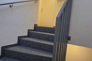 Exklusive, möblierte 2-Zimmer-Wohnung mit Balkon & Garage | Upscale Furnished 2-Room Apartment – Oettinger Straße 9, 86154 Oberhausen-Nord, Augsburg – Vorschaubild 23