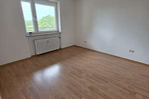 Sofort beziehbar – Sonnige 2-Zimmer-Wohnung im Grünen mit tollem Ausblick – Euler-Chelpin-Str. xx, 86165 Lechhausen-Süd, Augsburg – Vorschaubild 3