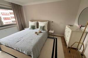bezaubernde Wohnung mit stilvoller Möblierung * Balkon * Aufzug * top Lage – Die vollständige Adresse der Immobilie erhältst du vom Anbieter., 10711 Halensee, Berlin – Vorschaubild 5