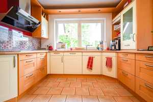 *** Traumhafter Garten mit Traumhaus ***
Eltern und Kinder werden dieses Haus lieben – Leer (Kreis) – Vorschaubild 26
