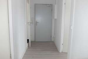 4-Zimmer-Wohnung mit großem Balkon und Dusche – Yorckstraße 32b, 9130 Yorckgebiet, Chemnitz – Vorschaubild 6