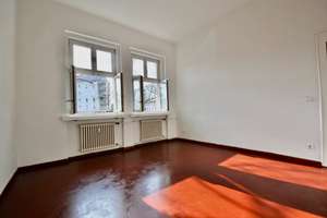 Wohnen im Stil der Zuckerbäcker-historische Karl-Marx-Allee – Die vollständige Adresse der Immobilie erhältst du vom Anbieter., 10243 Friedrichshain, Berlin – Vorschaubild 6