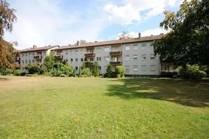 4-Zimmer-Wohnung in Erlangen Innenstadt – Gebbertstr. 84, 91052 Röthelheim, Erlangen – Vorschaubild 2
