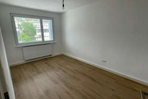 Helle 2 Zimmer Wohnung in Spitzenlage