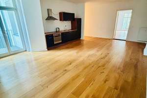 Renovierte 2-Zimmer Wohnung mit 2 Balkonen im 3. OG am Boxhagener Platz – Krossener Straße 26, 10245 Friedrichshain, Berlin – Vorschaubild 2
