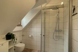 Möbliertes Wohnen im ehemaligen Bootshaus – Garten & besondere Lage an der Donau – Westendstraße 4a, 93049 Westenviertel, Regensburg – Vorschaubild 11