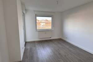 In Bonn! Gepflegte 2-Zimmer Wohnung mit zwei Balkone! – Verdistraße 12, 53115 Weststadt, Bonn – Vorschaubild 2