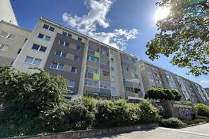 Direkt im Zentrum gelegene 2-Raum-Whg. mit Balkon – Augustusburger Str. 13, 9111 Zentrum, Chemnitz – Vorschaubild 1