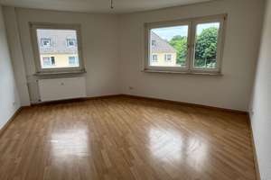 Renovierte Wohnung mit Balkon in Essen-Bergeborbeck!  – Bocholder Straße 334, 45356 Bochold, Essen – Vorschaubild 2
