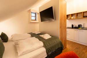 ***Altstadt-Hotel in Bestlage Stadtamhof - 4,4% Rendite - TOP Kapitalanlage*** – Am Protzenweiher 3, 93059 Stadtamhof, Regensburg – Vorschaubild 3