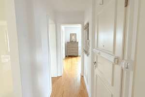 Sanierte 3-Zimmer-Altbauwohnung mit Balkon und Panorama-Elbblick – Bernhard-Nocht-Straße 10, 20359 Sankt Pauli, Hamburg – Vorschaubild 6