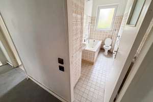 2 - Zimmer - Wohnung in Berlin - Lichterfelde / 2 Monatsmieten frei für den Mieter  möglich! – Die vollständige Adresse der Immobilie erhältst du vom Anbieter., 12203 Lichterfelde, Berlin – Vorschaubild 5