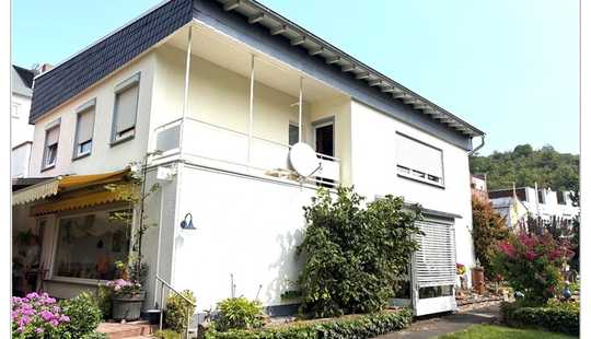 Bild von +++ Einmalig im Zentrum Lahnsteins - Wunderschönes Einfamilienhaus mit großem Garten und Parkflächen