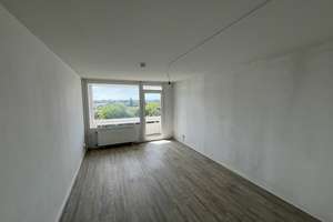 Schöne 2 Zimmer Wohnung mit Einbauküche. – Roskilder Weg 5, 24109 Mettenhof, Kiel – Vorschaubild 1