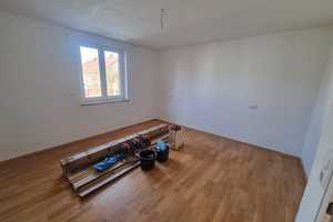 Exklusive 3 Zimmerwohnung mit Einbauküche, Erstbezug nach Kernsanierung – Augsburg – Vorschaubild 3