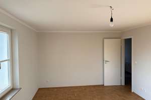 gemütliche 2-Raum Wohnung mit Balkon und EBK in Dresden-Kaditz – Kötzschenbroder Straße 164, 1139 Kaditz, Dresden – Vorschaubild 5