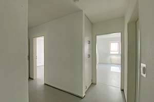 Ruhig Wohnen, frei Gestalten: Unrenovierte Wohnung mit Potential - Stellplatz inklusive – Die vollständige Adresse der Immobilie erhältst du vom Anbieter., 31199 Diekholzen – Vorschaubild 3