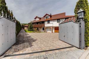 Landhausstil-Einfamilienhaus mit Einliegerwohnung und Gewerbe möglich – Pfarrer-Freihalter-Str. 11, 87745 Eppishausen – Vorschaubild 2