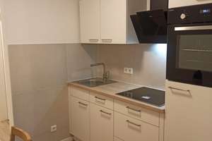 Krefeld-Fischeln / 2 Zimmer Wohnung mit neuer EBK und Balkon in zentraler Lage – Kölner Straße 506, 47807 Fischeln, Krefeld – Vorschaubild 1