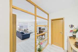 4 Zimmer- zwei Bäder - und alles mit viel Liebe und Geschmack gestaltet – Die vollständige Adresse der Immobilie erhältst du vom Anbieter., 38442 Fallersleben, Wolfsburg – Vorschaubild 2