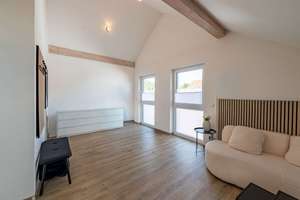Moderne Doppelhaushälfte mit 135 m² Wohnfläche und Garten – Die vollständige Adresse der Immobilie erhältst du vom Anbieter., 86987 Schwabsoien – Vorschaubild 9
