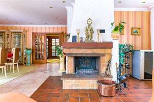 Property thumbnail 9