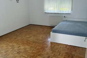 Viel Platz für den Alltag in diesem Haus in Günzburg – 89312 Günzburg – Vorschaubild 2