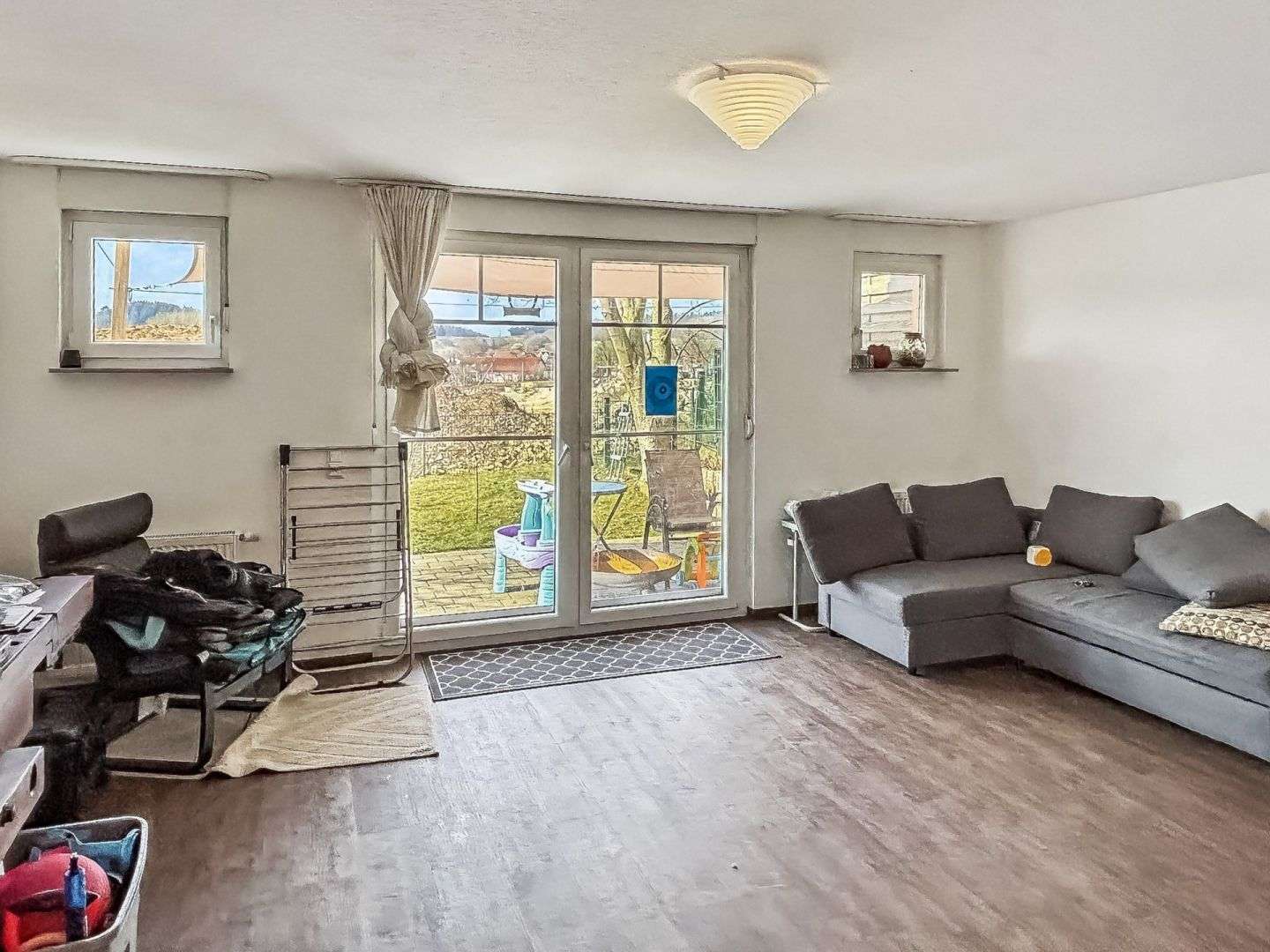 Immobilie in Velburg - Nur für Kapitalanleger - sehr gut vermietete Doppelhaushälfte in Velburg - Bild 1