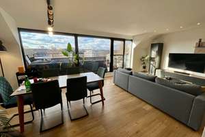 Attraktive 3-Zimmer Wohnung mit unverbautem Blick über die Dächer Flingerns 