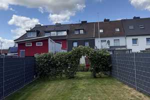 Stilvolles Einfamilienhaus : Modernisiert mit neuem Bad und Garten – Düren (Kreis) – Vorschaubild 13