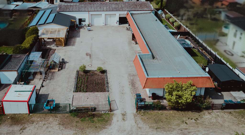 Immobilie in Fürstenwalde/Spree - Mehrfamilienobjekt mit stabiler Rendite und zusätzlichem Ausbaupotenzial - Bild 1