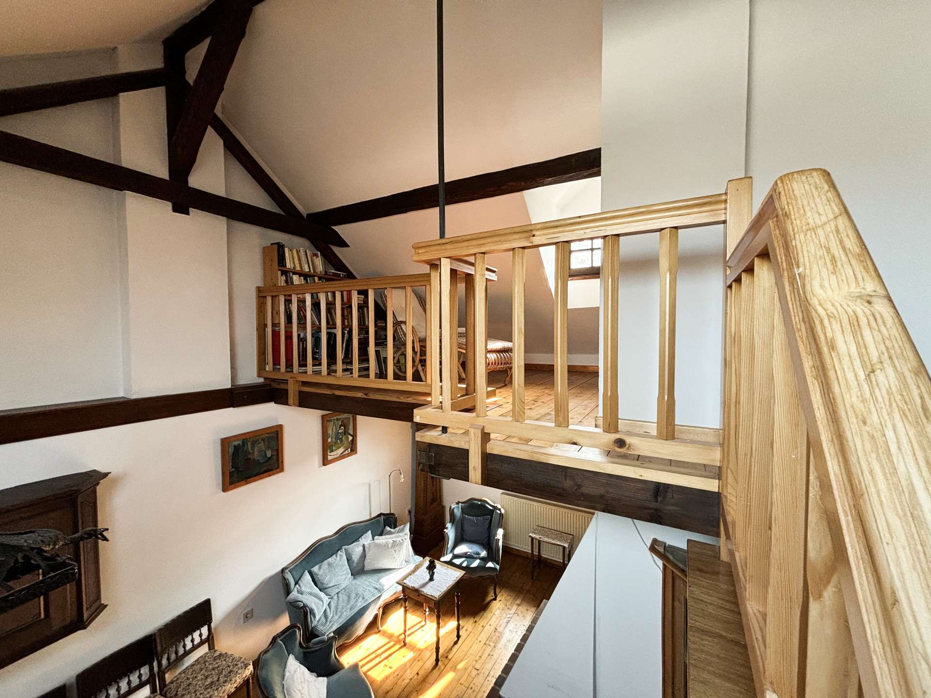 Immobilie in Hamm (Sieg) - *PREISREDUZIERT* Charmantes Einfamilienhaus mit 3 Garagen in zentraler Wohnlage von Hamm / Sieg! - Bild 1