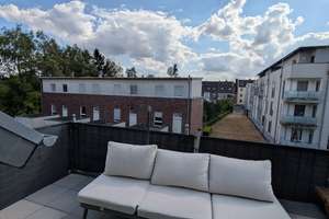 Helle, gepflegte 3 Zimmer-Wohnung mit Balkon im Dachgeschoss in zentraler Lage – Die vollständige Adresse der Immobilie erhältst du vom Anbieter., 47608 Geldern – Vorschaubild 2