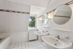 Property thumbnail 23