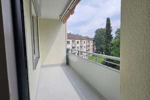 Helle 3,5-Zimmer-Wohnung auf Emst + Balkon