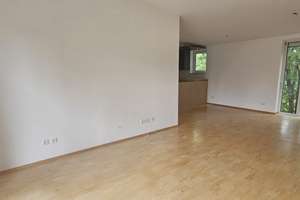 Alltagstaugliche 4-Zimmer-Wohnung in Feldmoching – Smaragdstraße 2, 80995 Ludwigsfeld, München – Vorschaubild 2