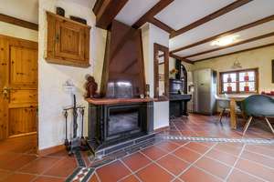 Landhaus-Highlight! Historisches, liebevoll saniertes Einfamilienhaus inkl. Doppelgarage – Die vollständige Adresse der Immobilie erhältst du vom Anbieter., 61389 Schmitten – Vorschaubild 6