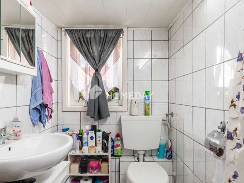 EG Badezimmer 1