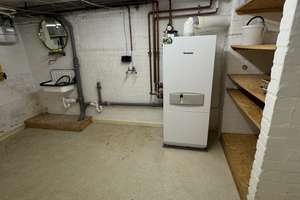 Helles, frisch renoviertes Reihenhaus mit Garten, EBK, Vollkeller und ausgebautem Dachgeschoss – Die vollständige Adresse der Immobilie erhältst du vom Anbieter., 22045 Jenfeld, Hamburg – Vorschaubild 19