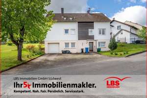 Charmantes Einfamilienhaus mit zusätzlichem Baugrundstück